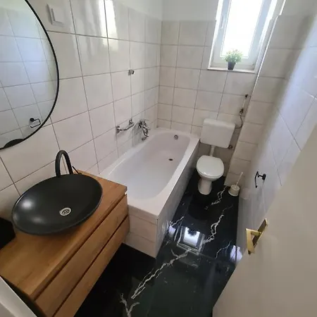 Vikendica Goda